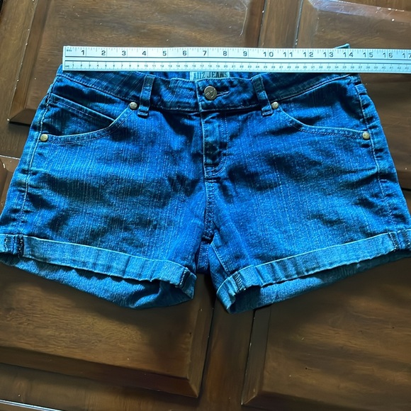 Women’s size waist 26 AIIZ Blue Denim Shorts - Picture 6 of 11